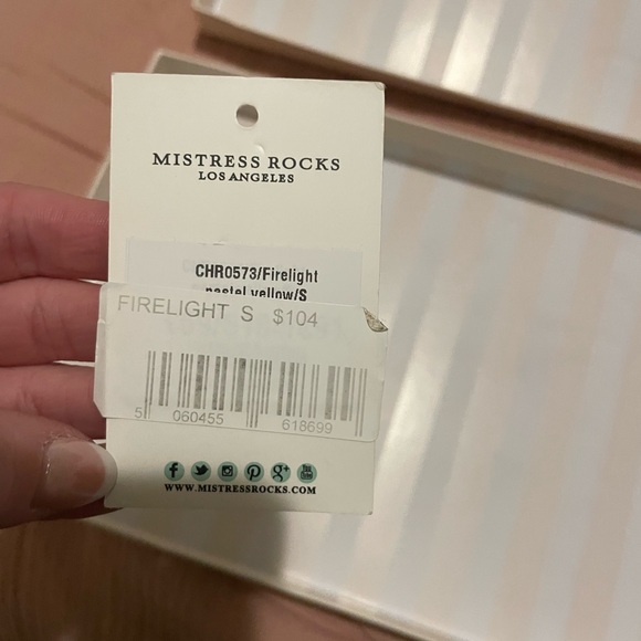 PASTEL YELLOW HOUSE OF CB 
MISTRESS ROCKS - Picture 7 of 7